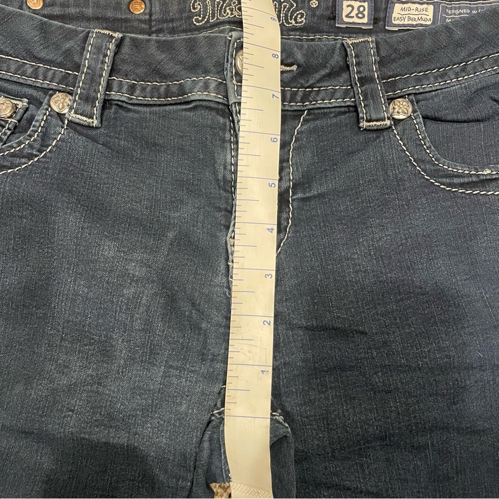 Miss Me Bermuda Shorts - Picture 3 of 6